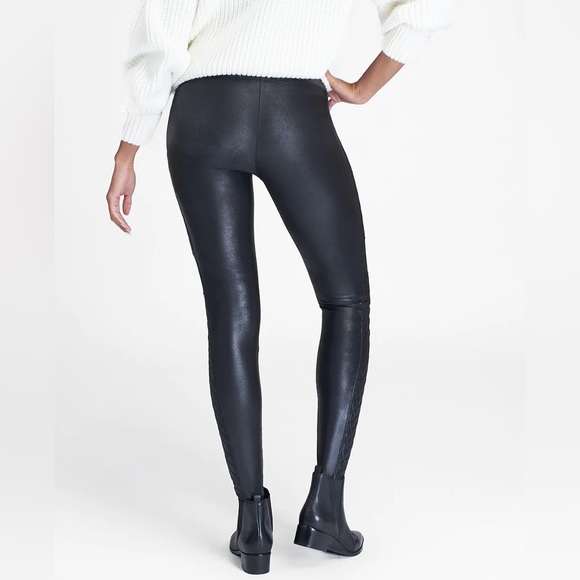 SPANX Faux Leather Quilted Leggings Size XS *new with tags* - Picture 3 of 4
